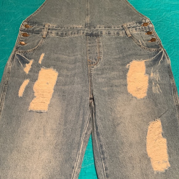 Modern Ref Overalls - Picture 4 of 6